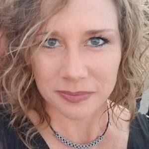 Meet your Posher, Belle